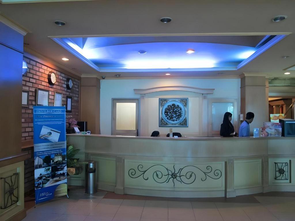 באליקפאפאן Buana Lestari Hotel מראה חיצוני תמונה