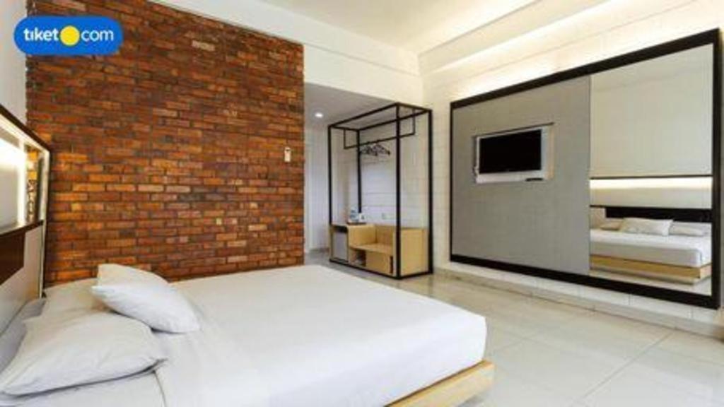 באליקפאפאן Buana Lestari Hotel מראה חיצוני תמונה