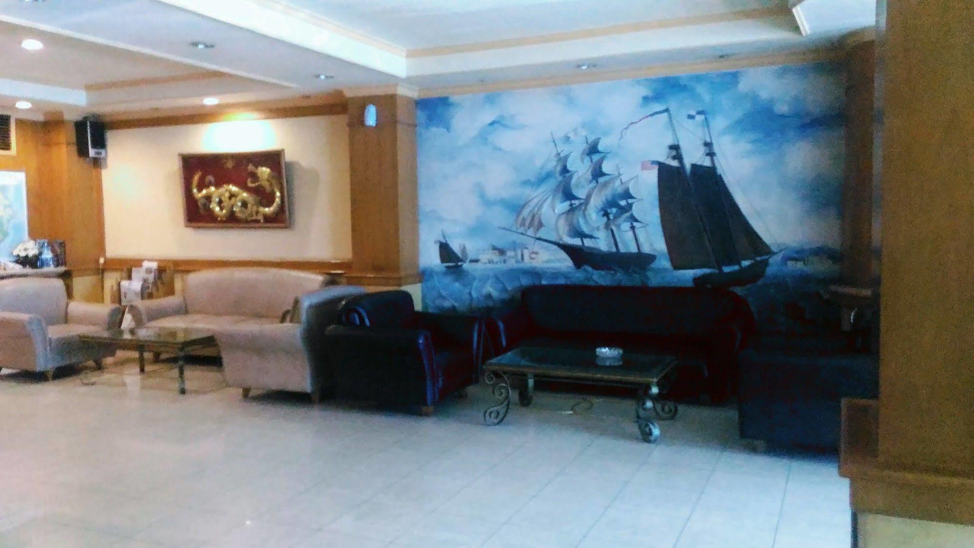 באליקפאפאן Buana Lestari Hotel מראה חיצוני תמונה