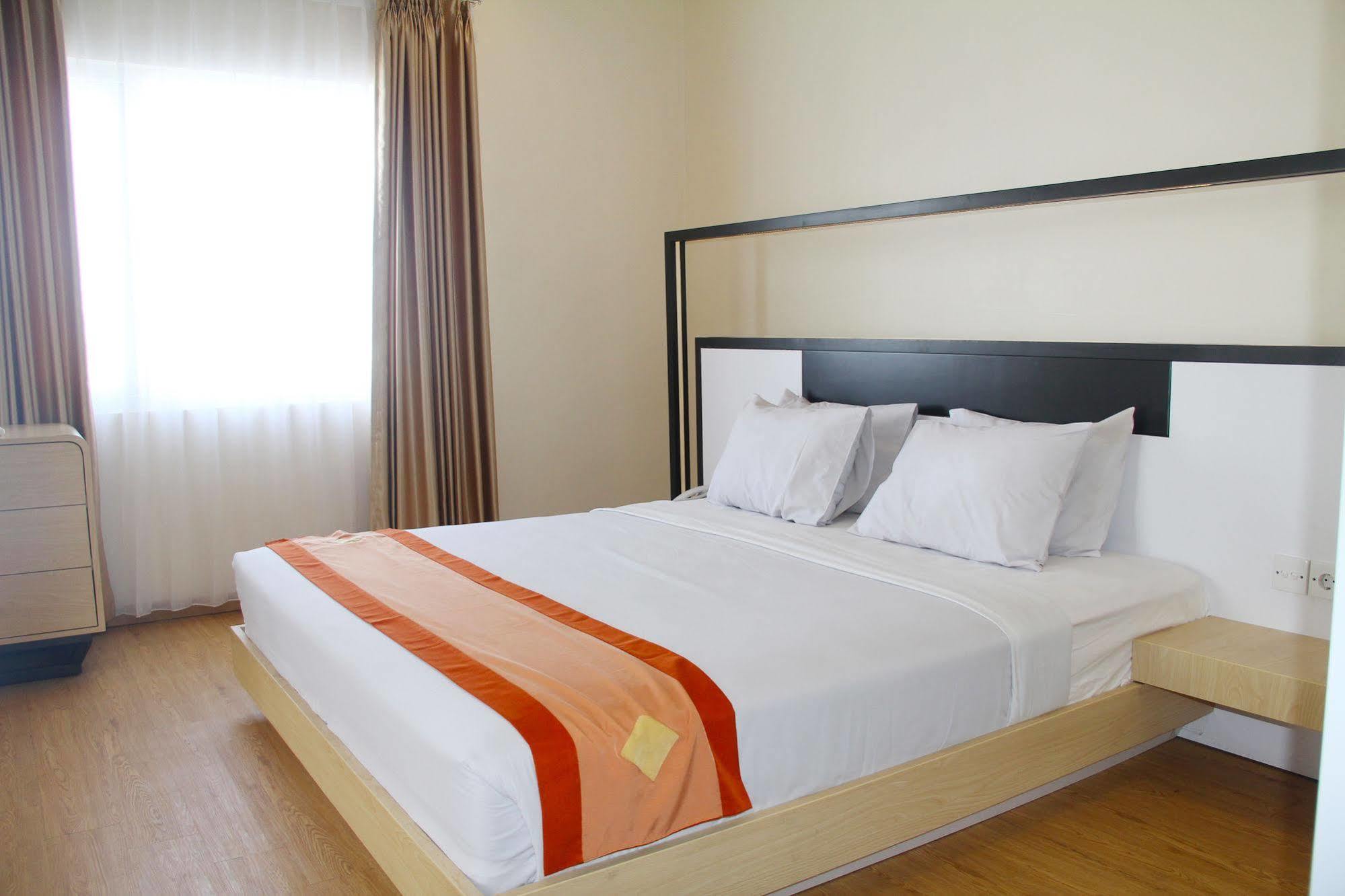 באליקפאפאן Buana Lestari Hotel מראה חיצוני תמונה